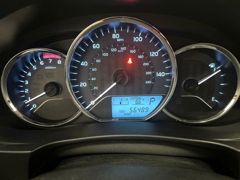 Used 2014 Toyota Corolla L FWD image 16