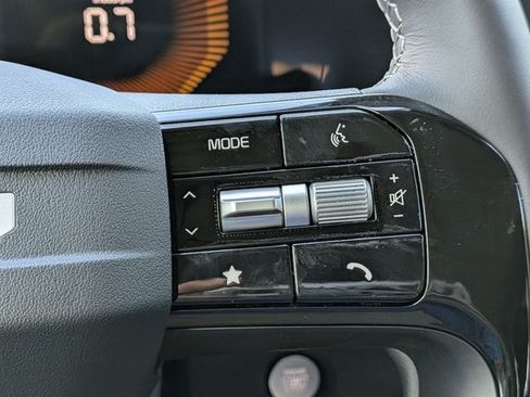 New 2026 Kia Sorento LX FWD image 27