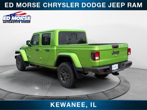 New 2026 Jeep Gladiator Sport image 3