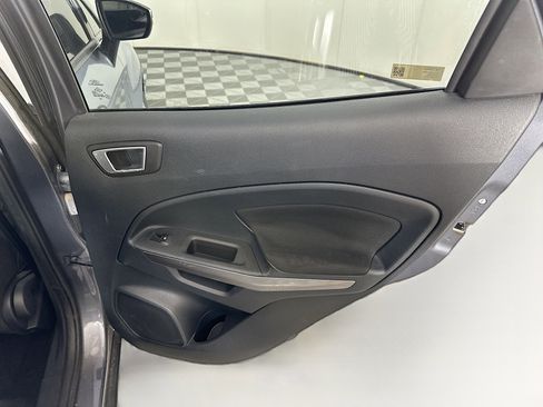 Used 2018 Ford EcoSport SE FWD image 28