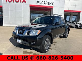 Used 2020 Nissan Frontier PRO-4X w/ Pro-4x Utility Package video 2