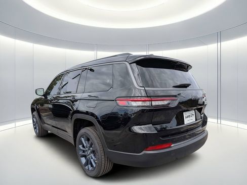 New 2026 Jeep Grand Cherokee L Limited AWD/4WD image 5