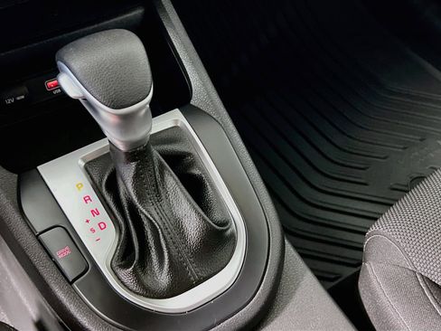 Used 2022 Kia Forte LXS FWD image 23