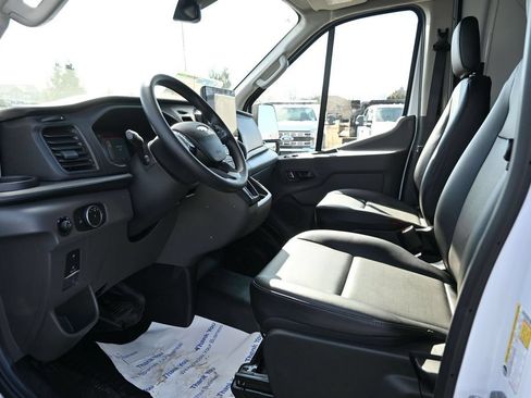 New 2026 Ford Transit 250 148 Medium Roof w/ Load Area Protection Package RWD image 12