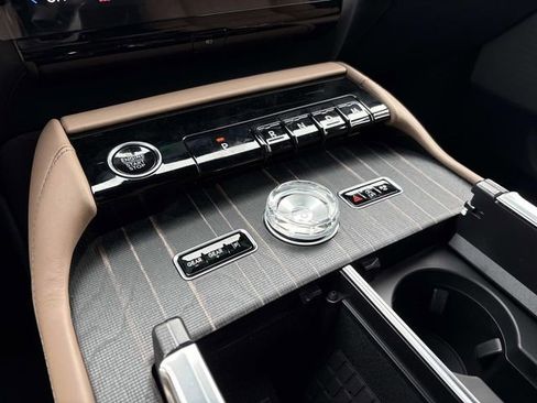 New 2026 Lincoln Navigator Black Label AWD/4WD image 29