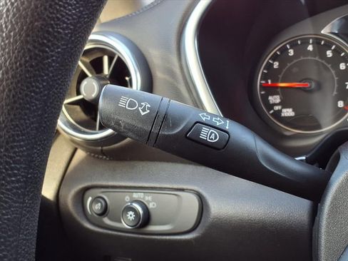 Used 2022 Chevrolet Blazer LT image 22