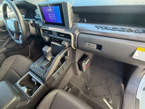 New 2026 Toyota Tacoma SR5 RWD image 33