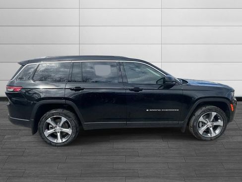 New 2026 Jeep Grand Cherokee L Limited w/ MOPAR Finishing Package AWD/4WD image 2