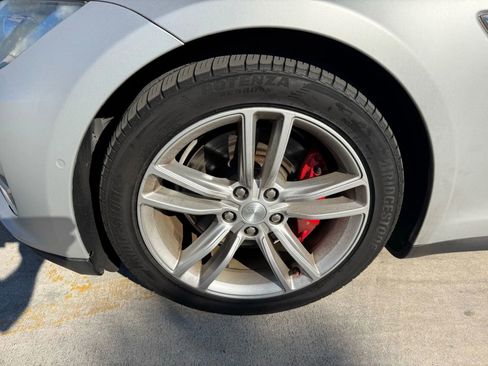 Used 2015 Tesla Model S 85D image 9