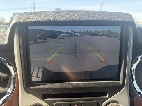 Used 2015 Ford F250 Lariat w/ Snow Plow Prep Package AWD/4WD image 26