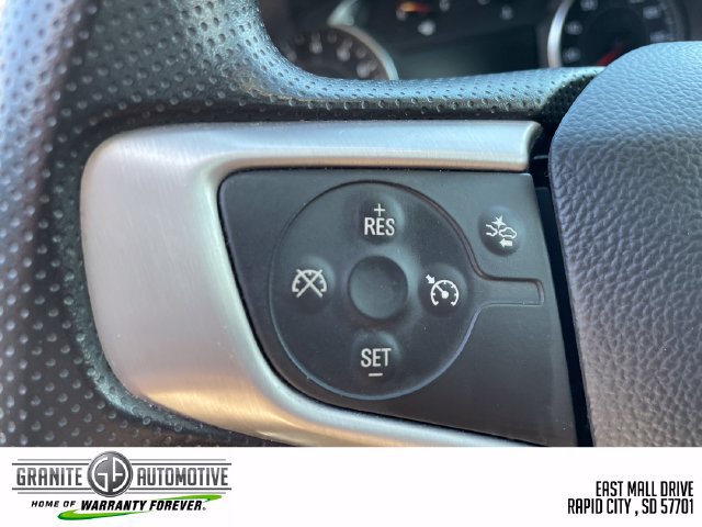 Used 2024 GMC Terrain SLE AWD/4WD image 31