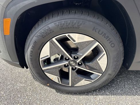 New 2026 Hyundai Tucson SEL image 9