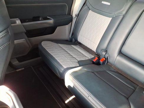 Used 2023 Ford F150 Limited image 16