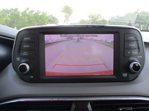 Used 2019 Hyundai Santa Fe SE FWD image 19