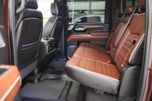 Used 2024 GMC Sierra 2500 Denali Ultimate AWD/4WD image 50