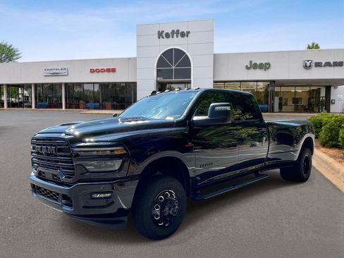 Used 2026 RAM 3500 Laramie w/ Night Edition AWD/4WD image 1