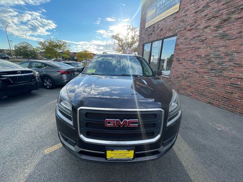 Used 2016 GMC Acadia SLE image 9
