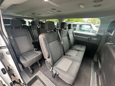 Used 2025 Ford Transit 250 148 High Roof RWD image 6