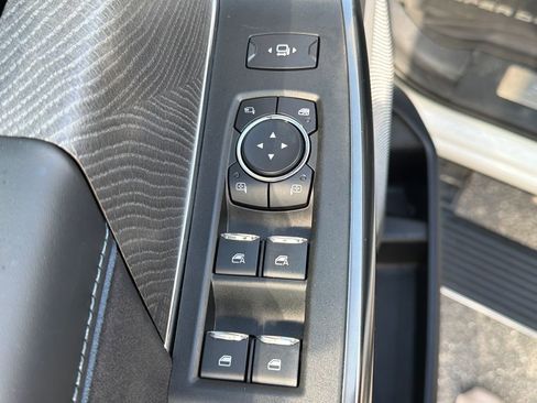 Used 2025 Ford F250 Platinum image 29