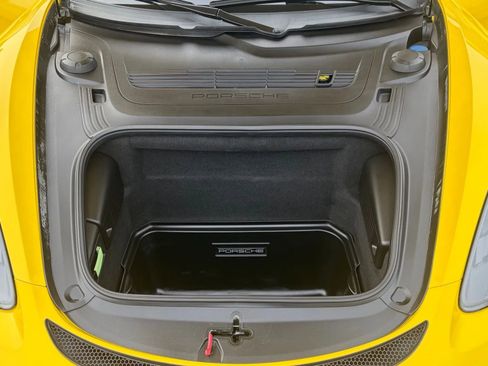 Used 2021 Porsche 718 Boxster Spyder image 19