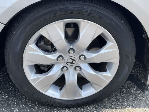 Used 2019 Honda Accord Sport image 36