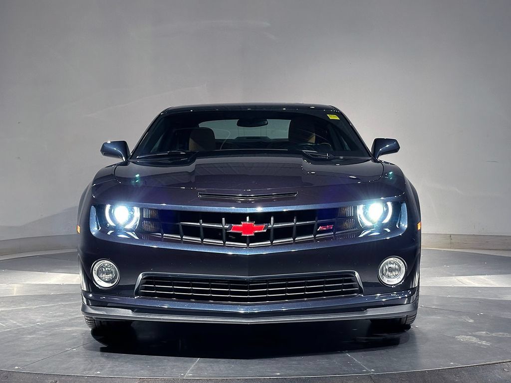 Used 2013 Chevrolet Camaro SS w/ Dusk Special Edition RWD image 22