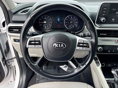 Used 2021 Kia Telluride S image 11
