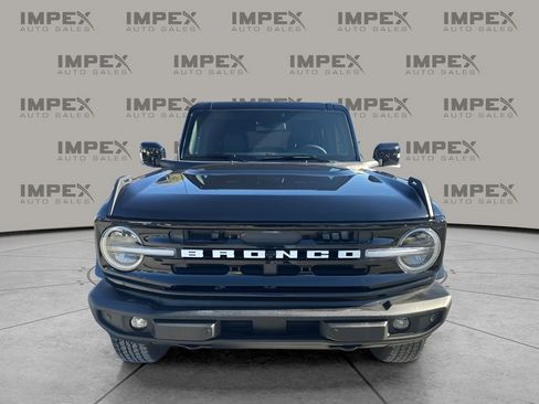 Used 2024 Ford Bronco Outer Banks image 8