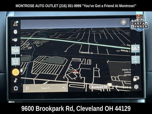 Used 2025 Land Rover Discovery Sport S image 19