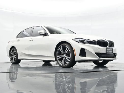 Used 2023 BMW 330i Sedan w/ Premium Package RWD image 22