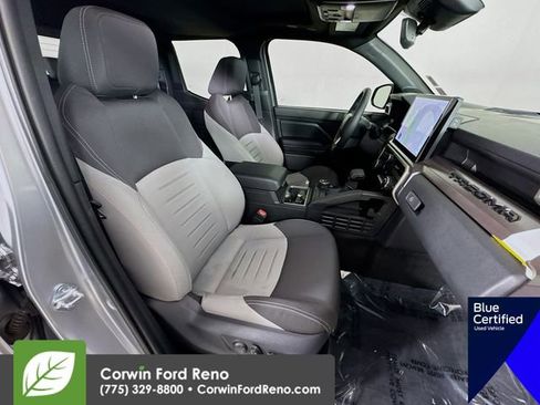 Used 2025 Toyota Tacoma TRD Sport w/ TRD Sport Upgrade Package image 31