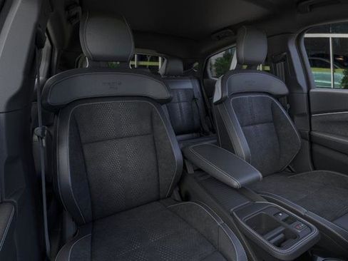 New 2025 Ford Mustang Mach-E GT image 32