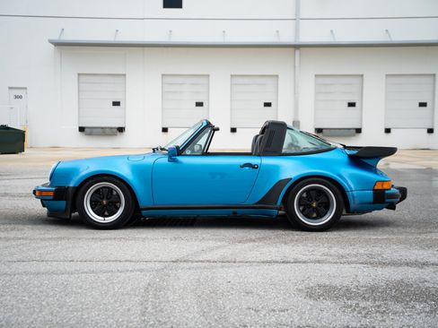 Used 1989 Porsche 911 Targa RWD image 12