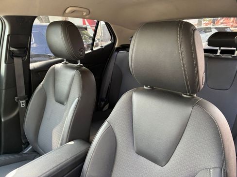 Used 2025 Buick Encore GX Preferred FWD image 35