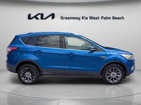 Used 2017 Ford Escape Titanium AWD/4WD image 8