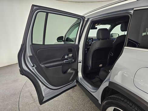 Certified 2025 Mercedes-Benz GLB 250 image 15