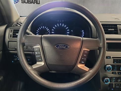 Used 2011 Ford Fusion SE image 11