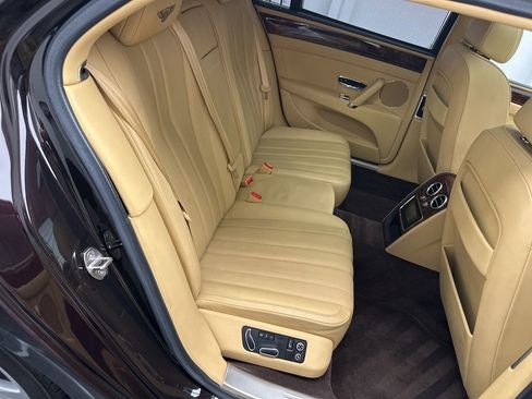 Used 2014 Bentley Flying Spur W12 image 11