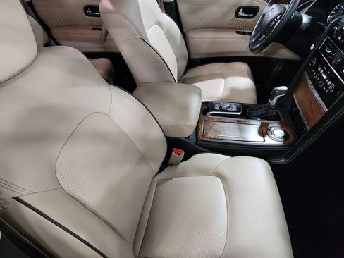 Used 2023 Nissan Armada SL w/ Captain's Chairs Package RWD image 31