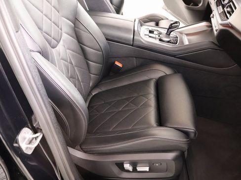 Used 2023 BMW X6 xDrive40i image 15