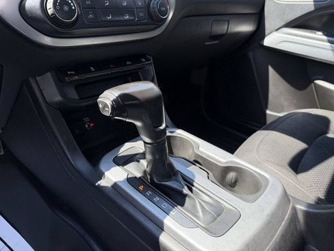 Used 2021 Chevrolet Colorado LT w/ Fleet Safety Package RWD image 23