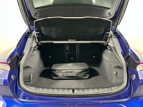 Certified 2024 Porsche Taycan 4 Cross Turismo image 36