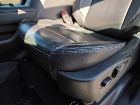 Used 2024 GMC Sierra 1500 AT4 w/ Technology Package image 22