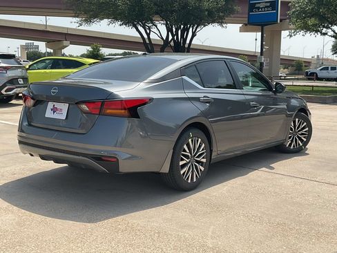 New 2026 Nissan Altima 2.5 SV FWD image 5