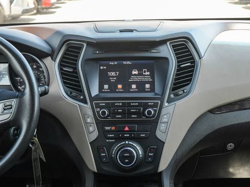 Used 2017 Hyundai Santa Fe Sport AWD/4WD image 13