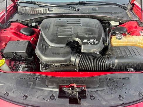 Used 2017 Dodge Charger SE image 20