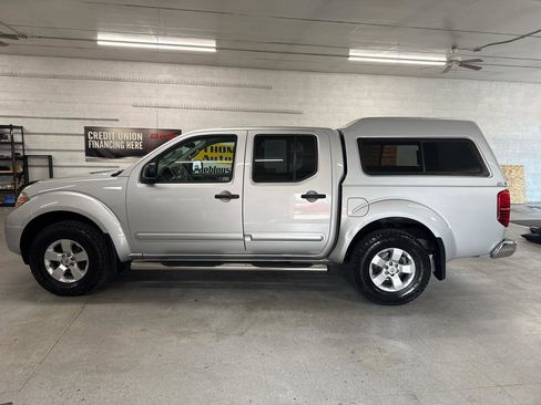 Used 2012 Nissan Frontier SV AWD/4WD image 92