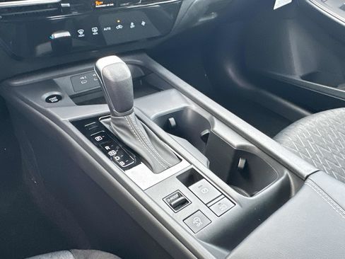 New 2026 Nissan Sentra SV w/ Floor Mat Package FWD image 29