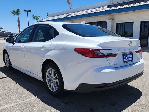 Used 2025 Toyota Camry LE FWD image 7