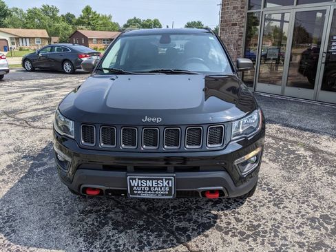Used 2018 Jeep Compass Trailhawk w/ Leather Interior Group AWD/4WD image 8